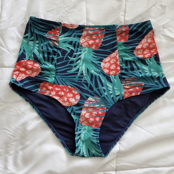 Aerie Hi-Rise Swim Bottoms Medium - Picture 1 of 3